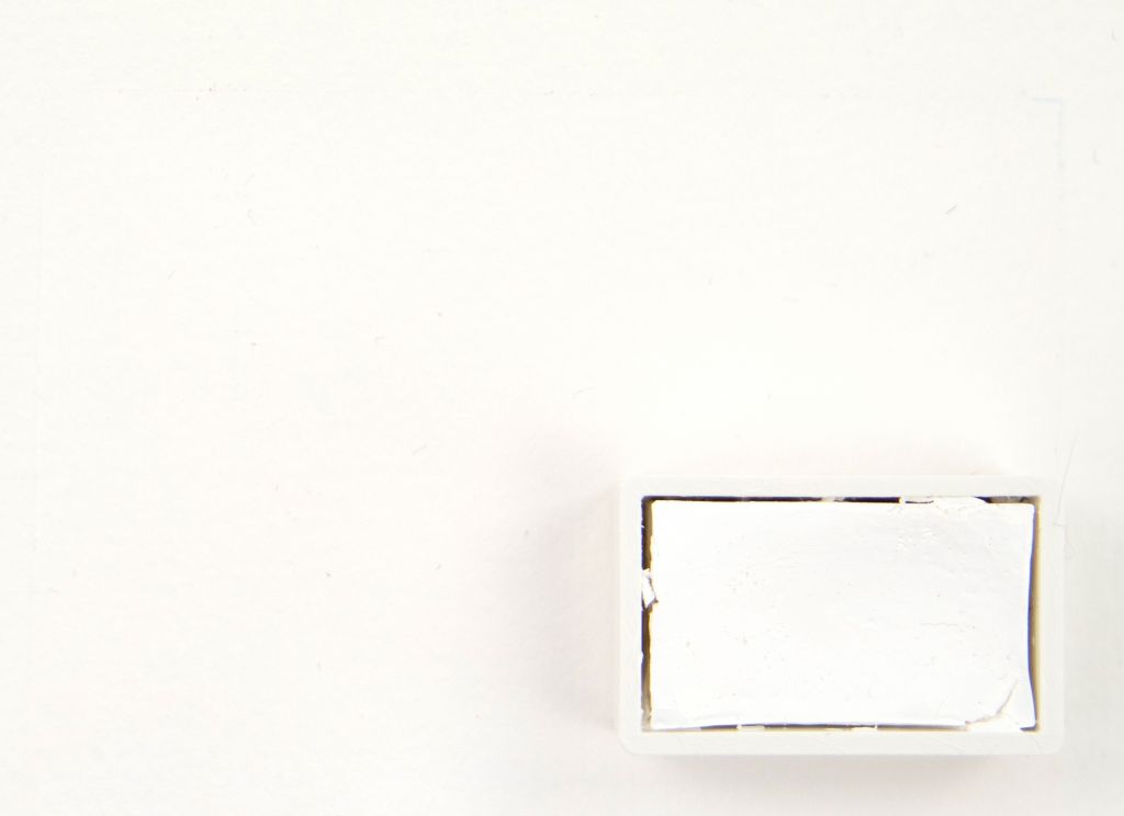 Kremer akvarel - titanově bílý rutil (plast, 3 x 1,8 x 1 cm)